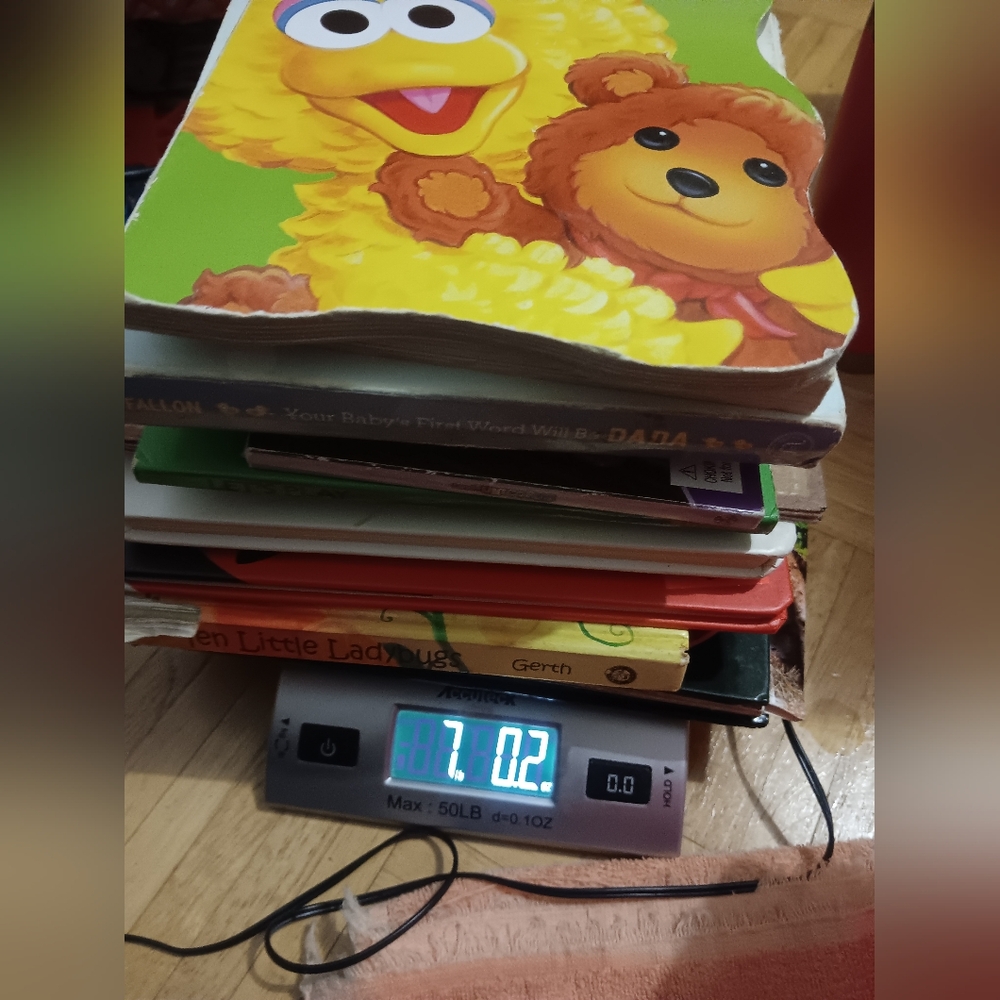 Children's Books - Picture 4 of 4